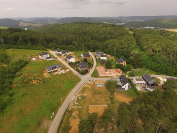 Prodej pozemku 1666 m², Vysoký Újezd