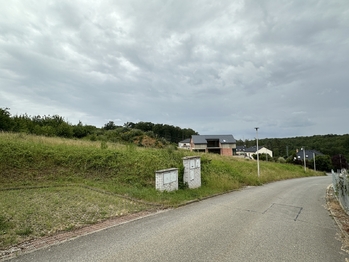 Prodej pozemku 1666 m², Vysoký Újezd