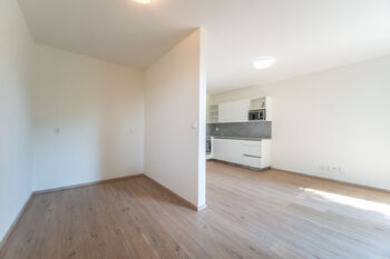 Pronájem bytu 1+kk v osobním vlastnictví 35 m², Nymburk