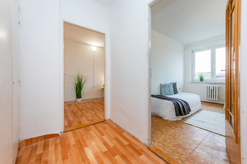 Prodej bytu 3+1 v osobním vlastnictví 76 m², Praha 4 - Záběhlice