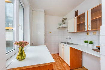 Prodej bytu 3+1 v osobním vlastnictví 76 m², Praha 4 - Záběhlice