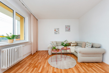 Prodej bytu 3+1 v osobním vlastnictví 76 m², Praha 4 - Záběhlice
