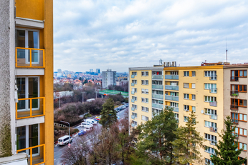 Prodej bytu 3+1 v osobním vlastnictví 76 m², Praha 4 - Záběhlice