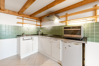 Prodej bytu 2+kk v osobním vlastnictví 37 m², Praha 5 - Smíchov