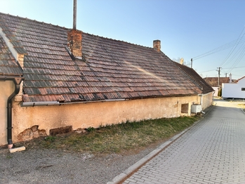 Prodej pozemku 460 m², Bučovice