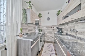 Prodej bytu 3+1 v osobním vlastnictví 64 m², Mukařov