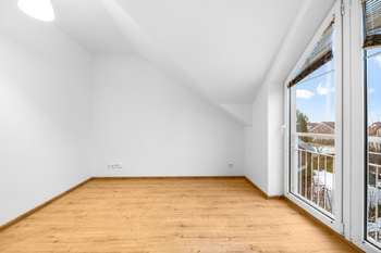 Pokoj 1 - Prodej domu 88 m², Bašť