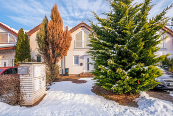 Prodej domu 88 m², Bašť