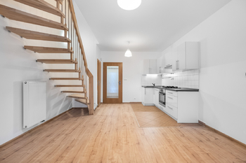 Prodej domu 88 m², Bašť