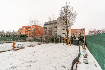 Prodej bytu 1+kk v osobním vlastnictví 32 m², Hostivice