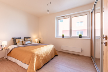 Pronájem bytu 2+kk v osobním vlastnictví 53 m², Hostivice