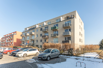 Pronájem bytu 2+kk v osobním vlastnictví 53 m², Hostivice