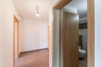 Pronájem bytu 2+kk v osobním vlastnictví 53 m², Hostivice