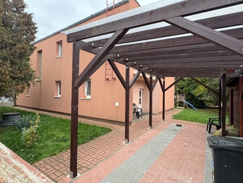Prodej domu 390 m², Velké Přílepy