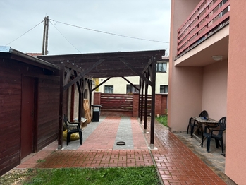 Prodej domu 390 m², Velké Přílepy