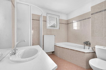 Prodej domu 208 m², Králíky