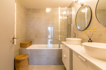 Prodej bytu 3+kk v osobním vlastnictví 96 m², Praha 8 - Karlín