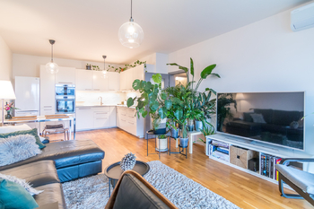 Prodej bytu 3+kk v osobním vlastnictví 96 m², Praha 8 - Karlín