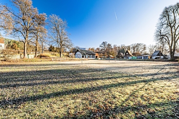 Prodej pozemku 3970 m², Hrádek