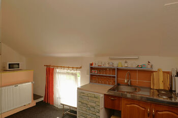 Prostory v menším domě - Prodej domu 536 m², Sedlec-Prčice