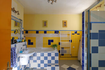 Prostory ve větším domě - Prodej domu 536 m², Sedlec-Prčice