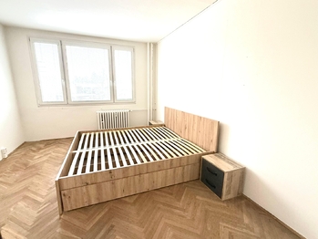 Pronájem bytu 3+1 v osobním vlastnictví 67 m², Praha 10 - Strašnice