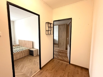 Pronájem bytu 3+1 v osobním vlastnictví 67 m², Praha 10 - Strašnice