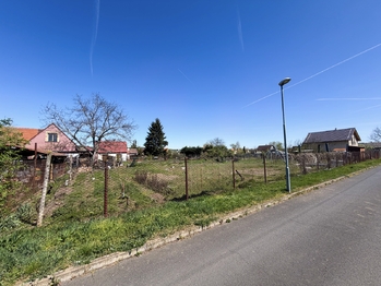 Prodej pozemku 466 m², Staňkovice