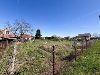 Prodej pozemku 466 m², Staňkovice