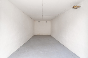 Pronájem garáže 18 m², Praha 6 - Břevnov