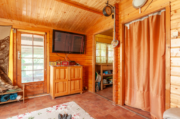 Prodej pozemku 738 m², Lom