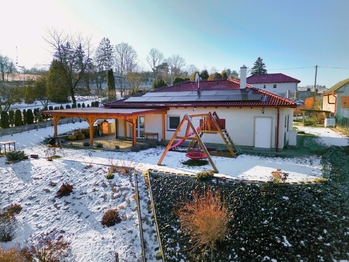 Prodej pozemku 3066 m², Libež