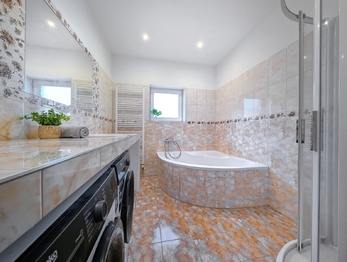 Prodej pozemku 3066 m², Libež