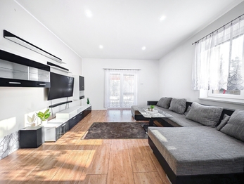 Prodej pozemku 3066 m², Libež