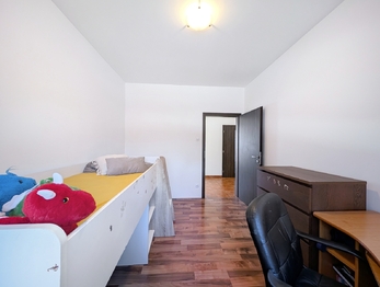 Prodej pozemku 3066 m², Libež