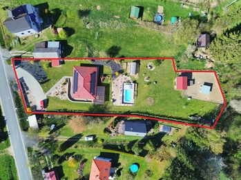 Prodej pozemku 3066 m², Libež