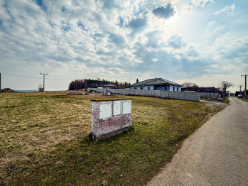 Prodej pozemku 1519 m², Modřovice