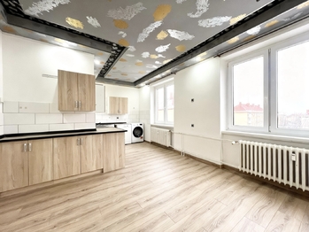 Prodej bytu 3+1 v osobním vlastnictví 66 m², Jirkov