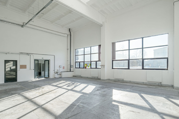 Pronájem výrobních prostor 1273 m², Otrokovice