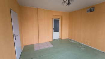 Prodej bytu 3+1 v osobním vlastnictví 64 m², Petrohrad