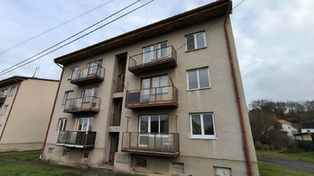Prodej bytu 3+1 v osobním vlastnictví 64 m², Petrohrad