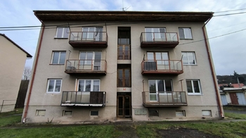 Prodej bytu 3+1 v osobním vlastnictví 64 m², Petrohrad