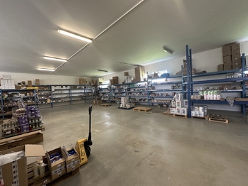 Pronájem skladovacích prostor 415 m², Rašovice
