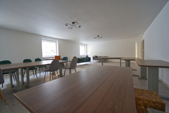 Zasedací místnost - Prodej ubytovacího zařízení 1978 m², Jeseník