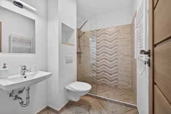 Prodej ubytovacího zařízení 1978 m², Jeseník