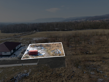 Prodej pozemku 938 m², Lom