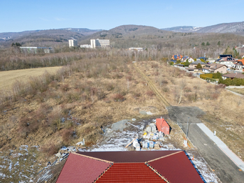 Prodej pozemku 938 m², Lom