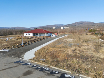 Prodej pozemku 938 m², Lom