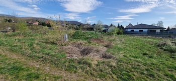 Prodej pozemku 830 m², Lom