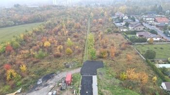 Prodej pozemku 830 m², Lom